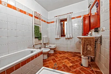 Pool Villa for 6 Guests in Buje, Croatia