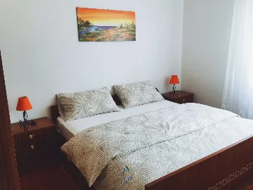 Valica 5-Bedroom Villa for Up to 11 Guests