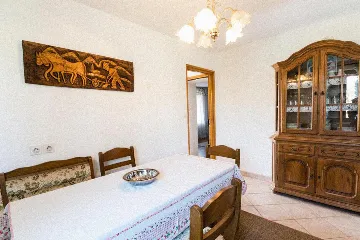 Valica 5-Bedroom Villa for Up to 11 Guests