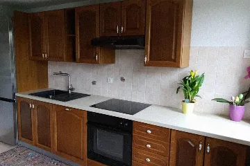 Valica 5-Bedroom Villa for Up to 11 Guests