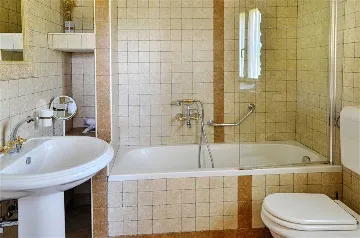 Livade 6-Bedroom Villa with Infinity Pool