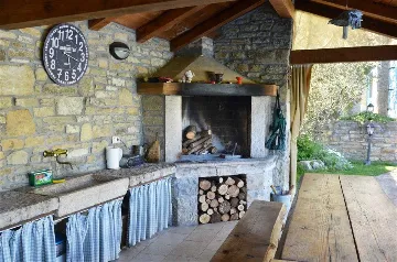 Livade 6-Bedroom Villa with Infinity Pool