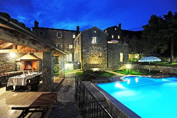 Livade 6-Bedroom Villa with Infinity Pool