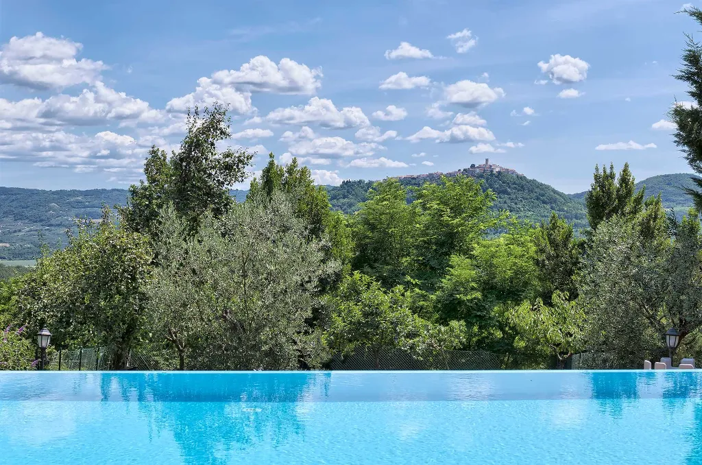 Livade 6-Bedroom Villa with Infinity Pool
