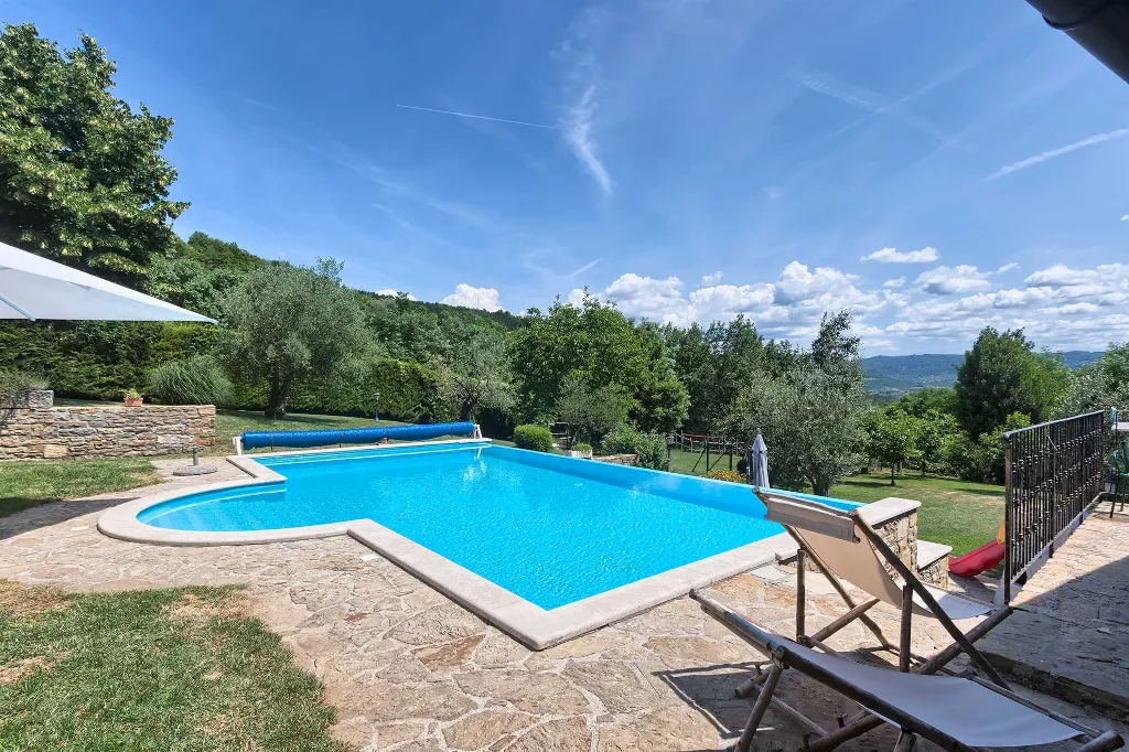 Livade 6-Bedroom Villa with Infinity Pool