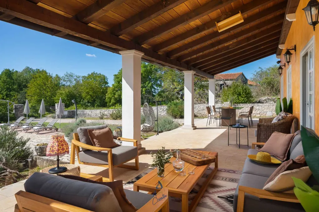 Grožnjan Villa for 8 with Private Pool and Playground