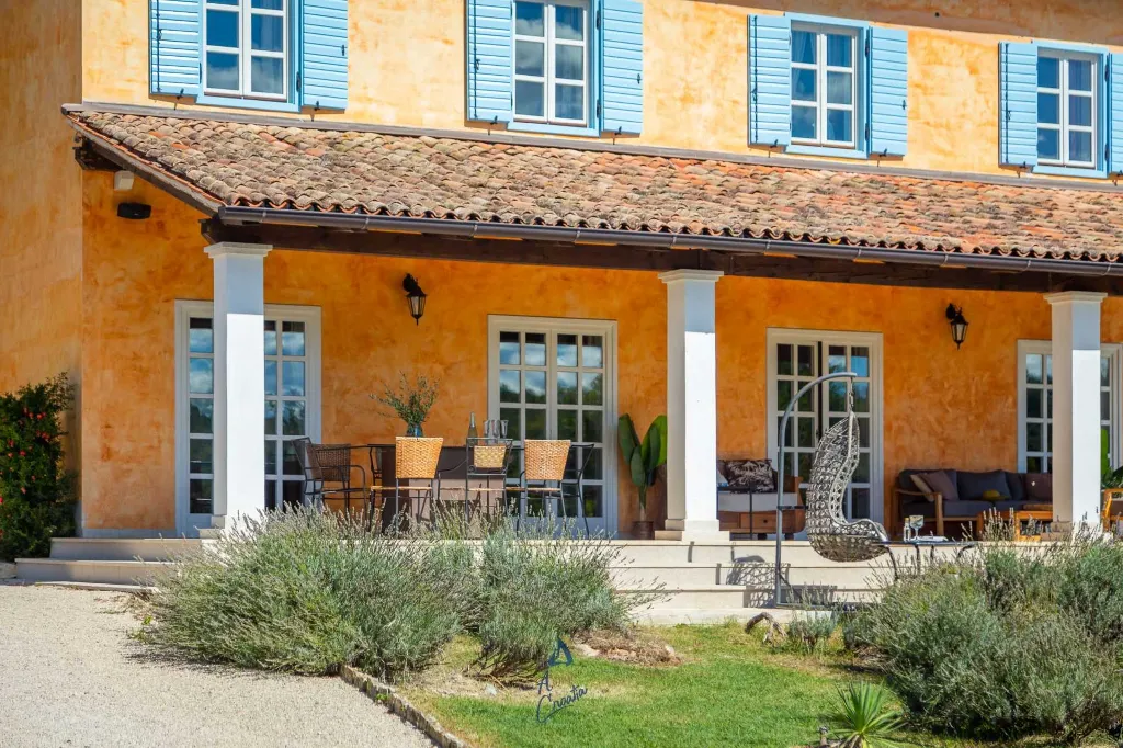 Grožnjan Villa for 8 with Private Pool and Playground