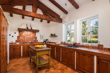 Grožnjan Villa for 8 with Private Pool and Playground