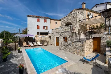 3-Bedroom Villa in Pazin for Up to 8 Guests