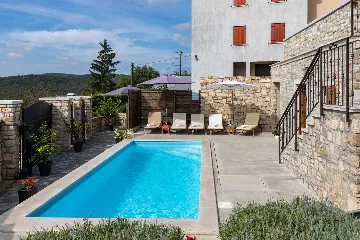 3-Bedroom Villa in Pazin for Up to 8 Guests