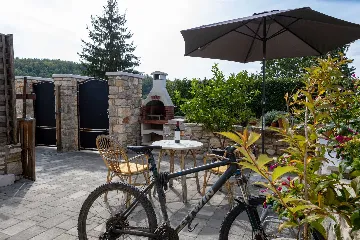 3-Bedroom Villa in Pazin for Up to 8 Guests