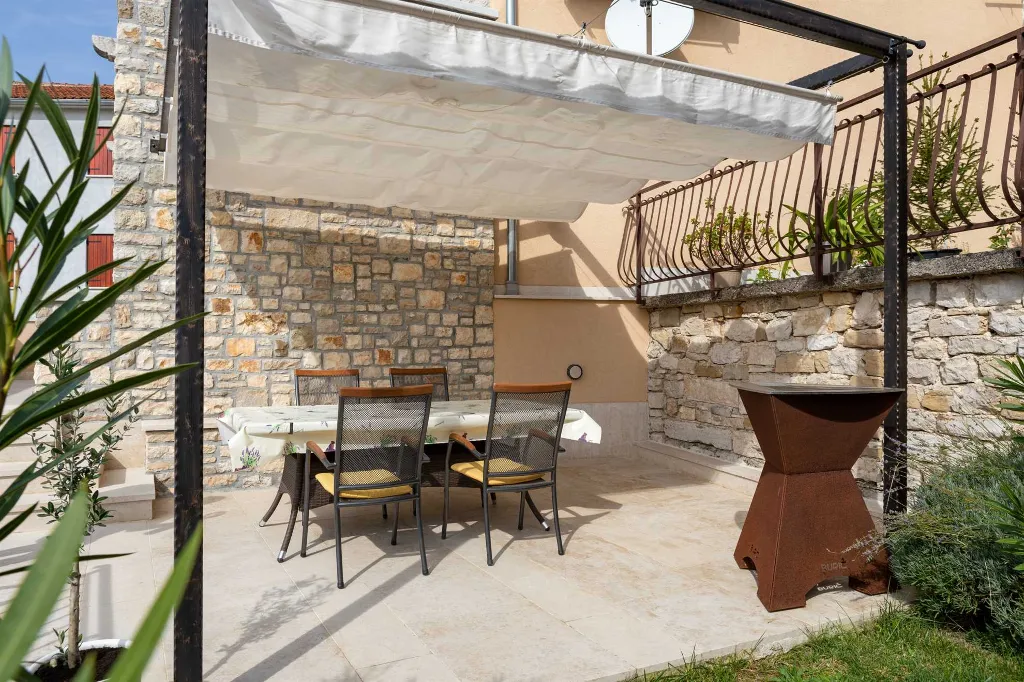 3-Bedroom Villa in Pazin for Up to 8 Guests