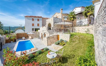 3-Bedroom Villa in Pazin for Up to 8 Guests