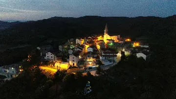 3-Bedroom Villa in Pazin for Up to 8 Guests