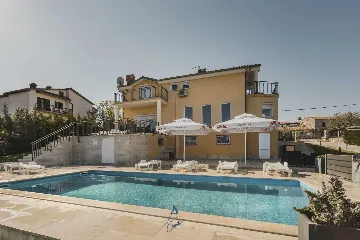 4-Bedroom Villa with Pool in Buje, Croatia