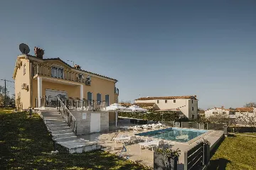 4-Bedroom Villa with Pool in Buje, Croatia