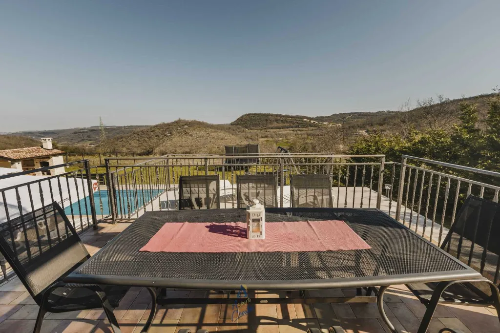 4-Bedroom Villa with Pool in Buje, Croatia