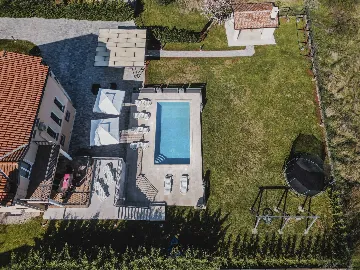 4-Bedroom Villa with Pool in Buje, Croatia