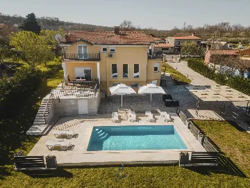 4-Bedroom Villa with Pool in Buje, Croatia