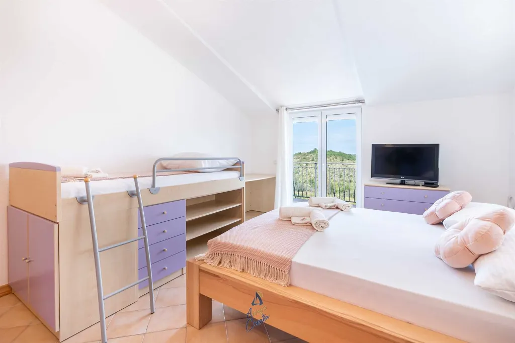 4-Bedroom Villa with Pool in Buje, Croatia