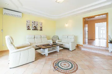 4-Bedroom Villa with Pool in Buje, Croatia