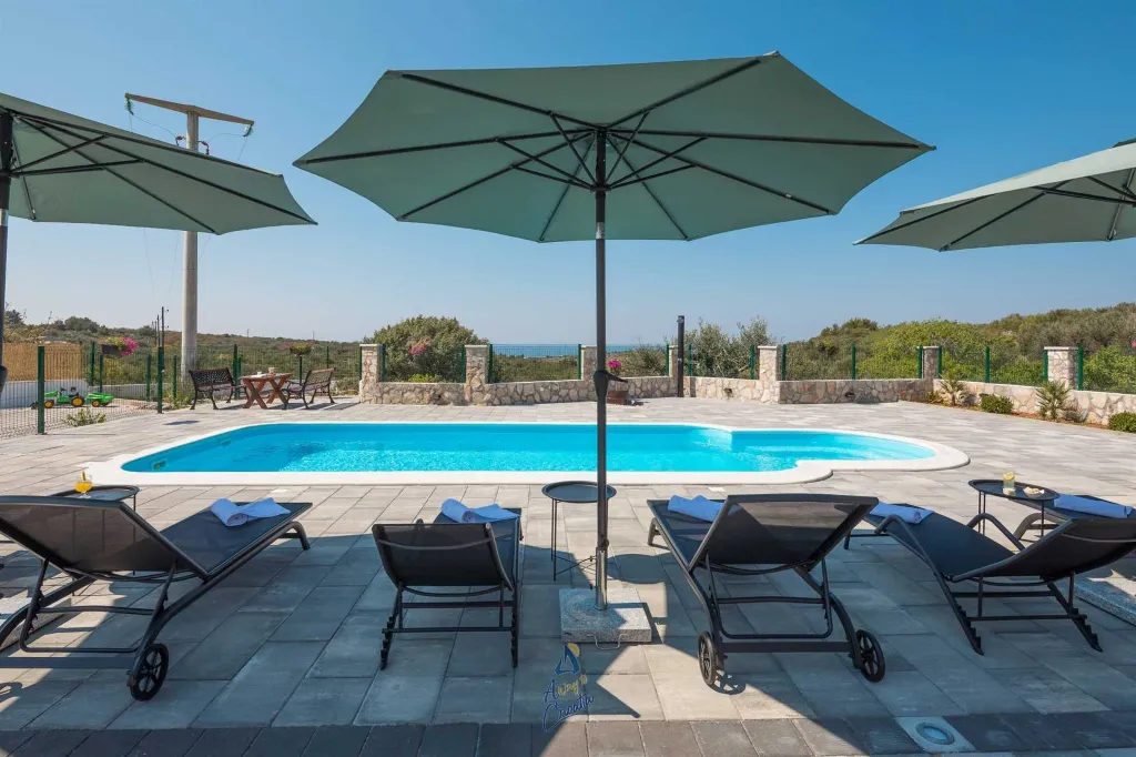 Rogoznica Villa with Private Pool and Sea View