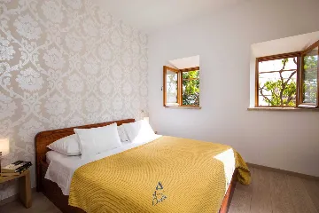 6-Bedroom Villa in Mlini with Heated Pool