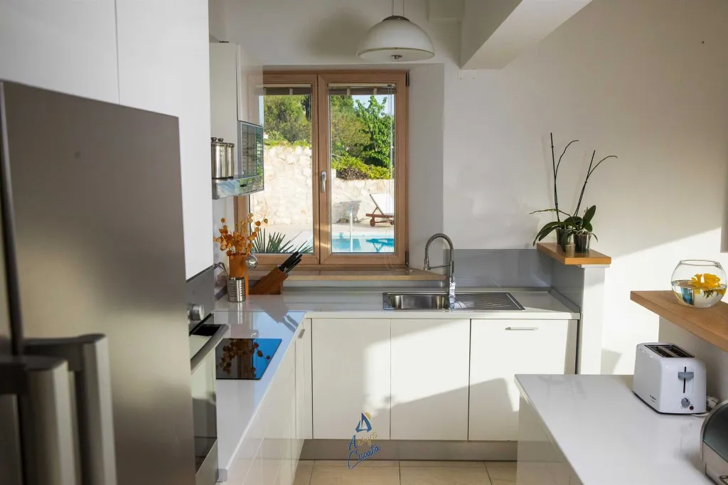 6-Bedroom Villa in Mlini with Heated Pool