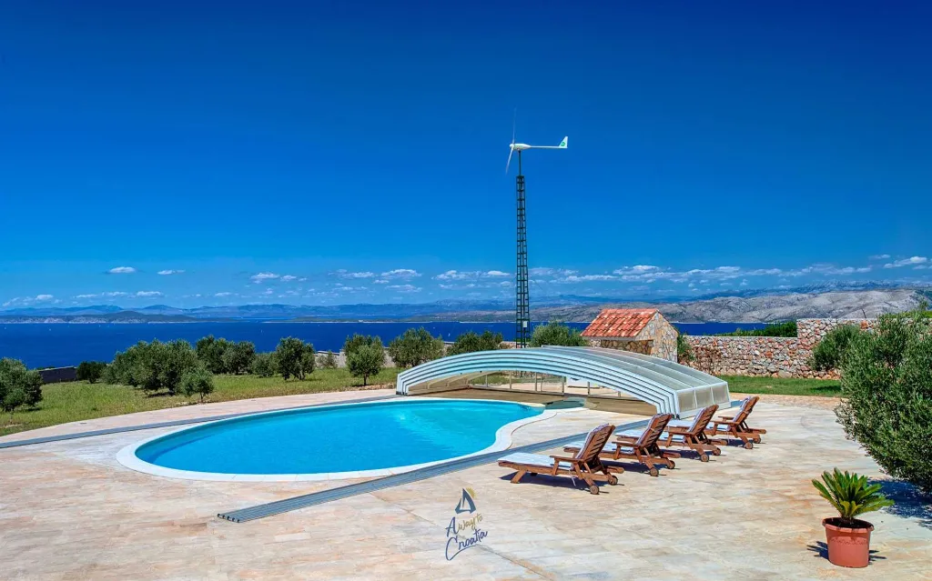 Brusje 7-Bedroom Villa for Up to 14 Guests
