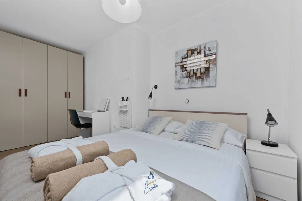 Air-Conditioned 3-Bedroom Villa with Pool in Kostrena