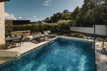 3-Bedroom Villa with Private Pool in Valica