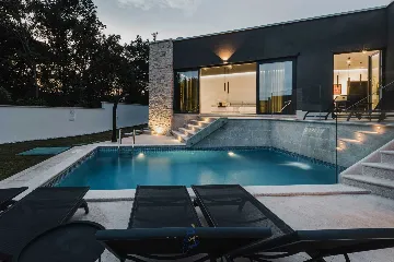 3-Bedroom Villa with Private Pool in Valica