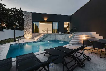 3-Bedroom Villa with Private Pool in Valica