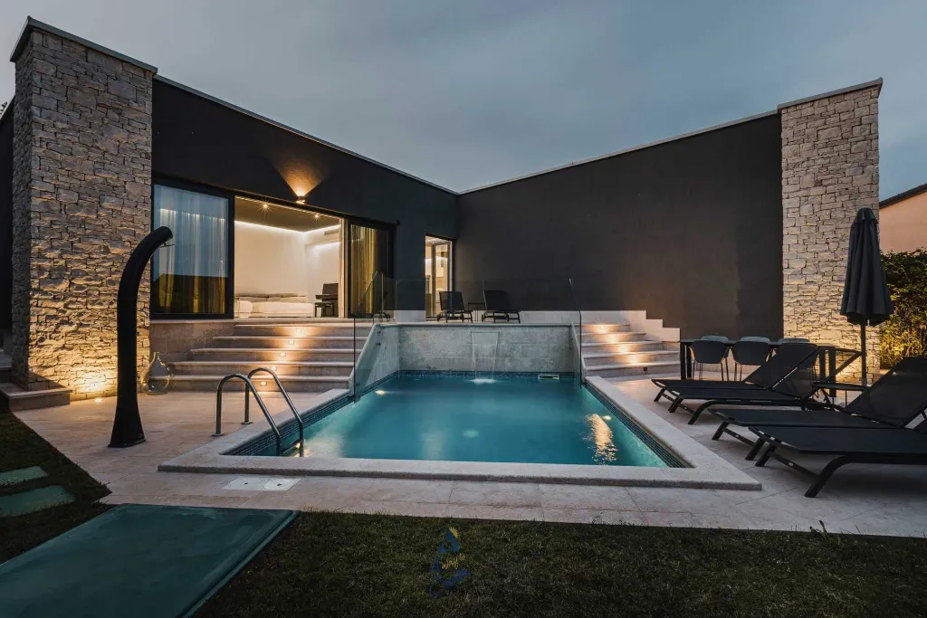 3-Bedroom Villa with Private Pool in Valica