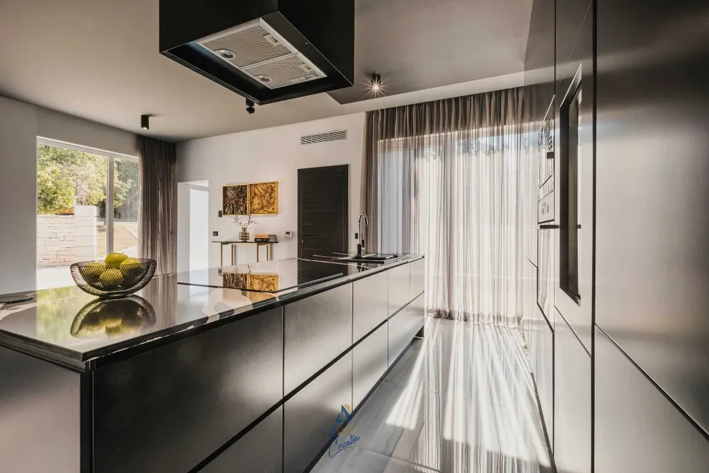 3-Bedroom Villa with Private Pool in Valica