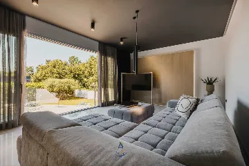 3-Bedroom Villa with Private Pool in Valica