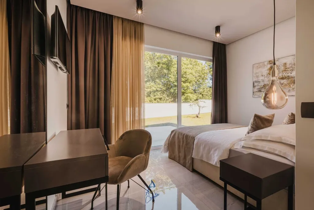3-Bedroom Villa with Private Pool in Valica