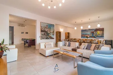 7-Bedroom Heated Pool Villa in Supetar, Croatia