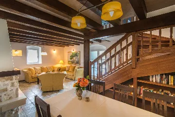 Renovated 3-Bedroom Villa with Pool in Supetar