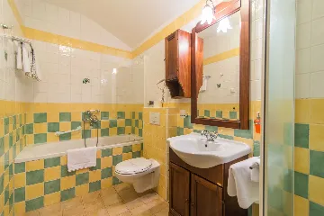 Renovated 3-Bedroom Villa with Pool in Supetar