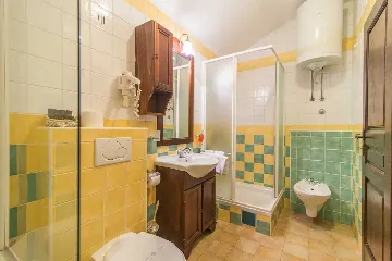 Renovated 3-Bedroom Villa with Pool in Supetar