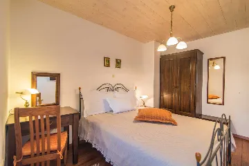 Renovated 3-Bedroom Villa with Pool in Supetar