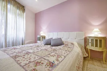 Pet-Friendly 2-Bedroom Villa with Private Pool in Buzet