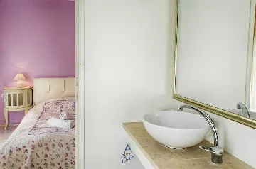 Pet-Friendly 2-Bedroom Villa with Private Pool in Buzet