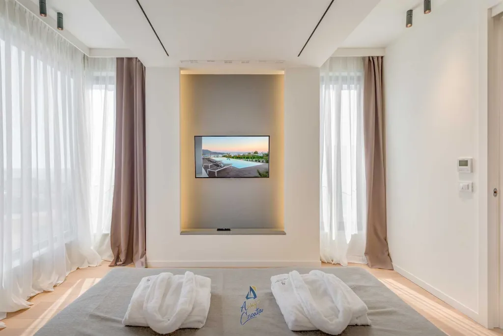 Sea-View Terrace Villa for 8 Guests in Primošten