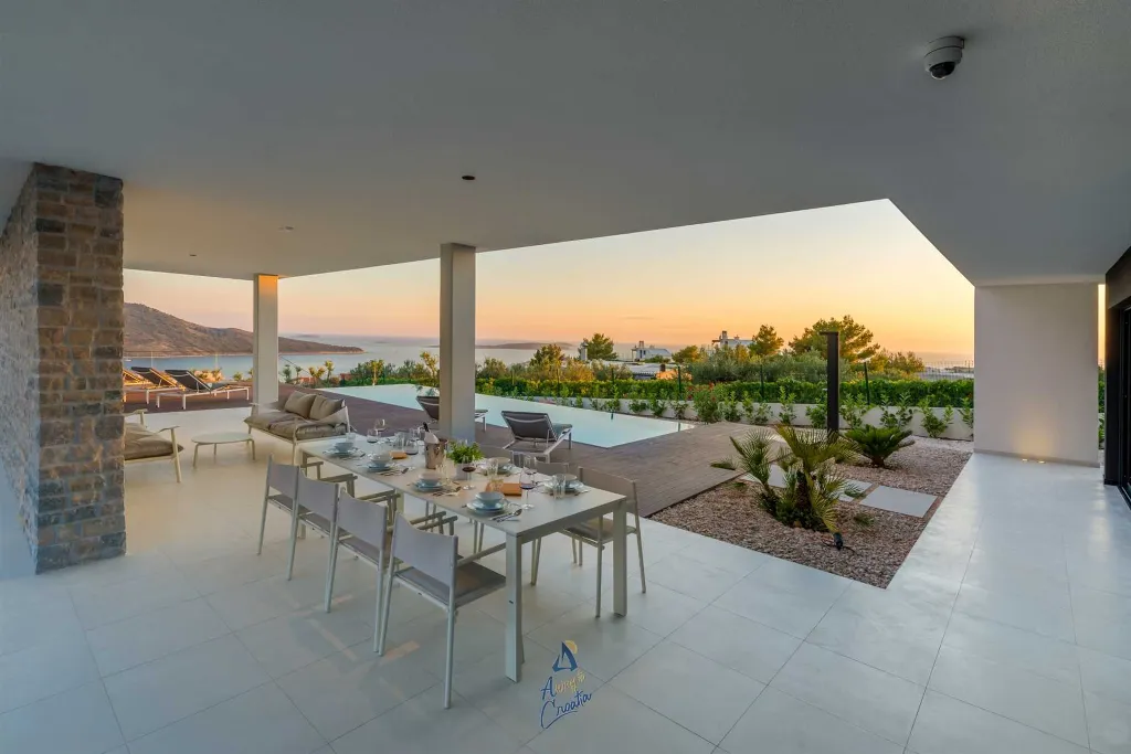 Sea-View Terrace Villa for 8 Guests in Primošten