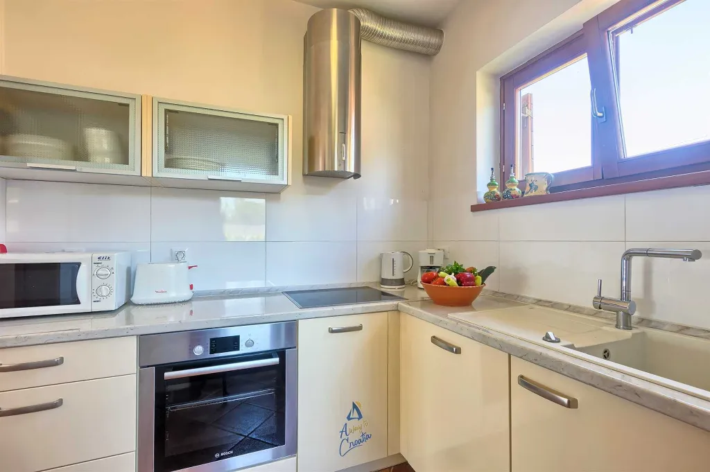 3-Bedroom Villa with Private Pool in Poreč