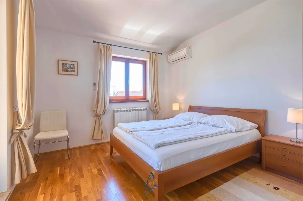 3-Bedroom Villa with Private Pool in Poreč