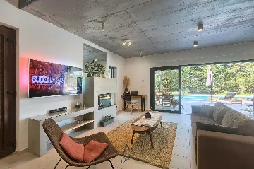 Pomer Secluded Villa with Private Pool for 8 Guests