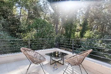 Pomer Secluded Villa with Private Pool for 8 Guests